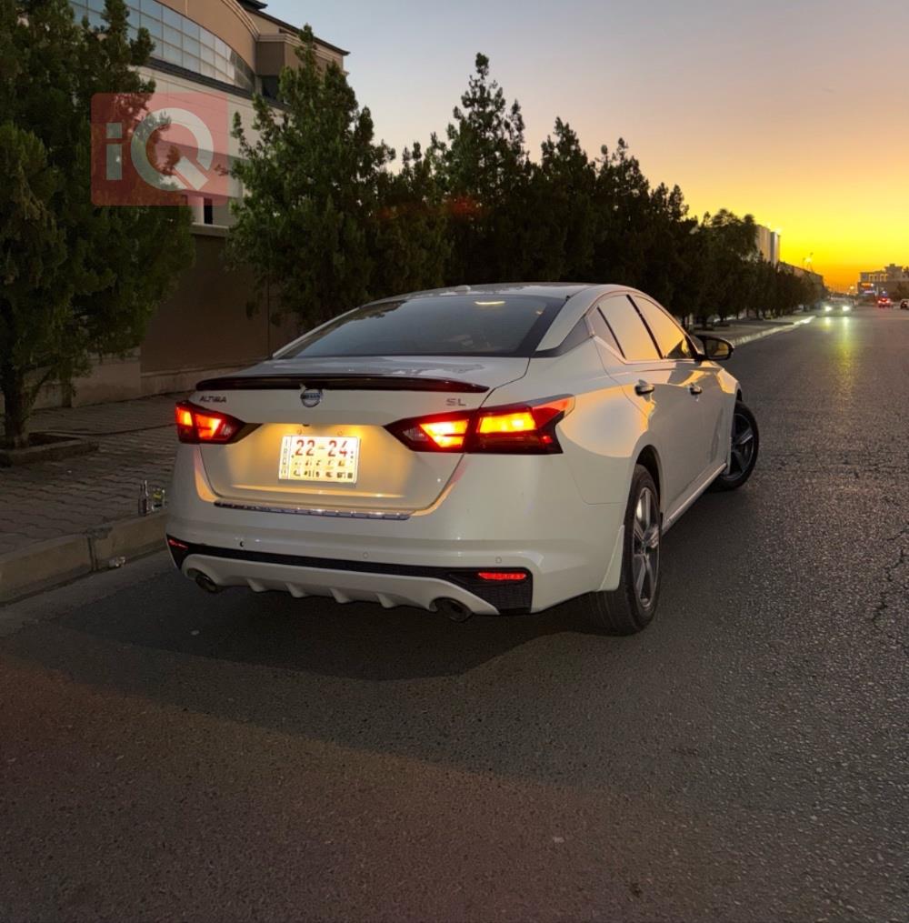 Nissan Altima
